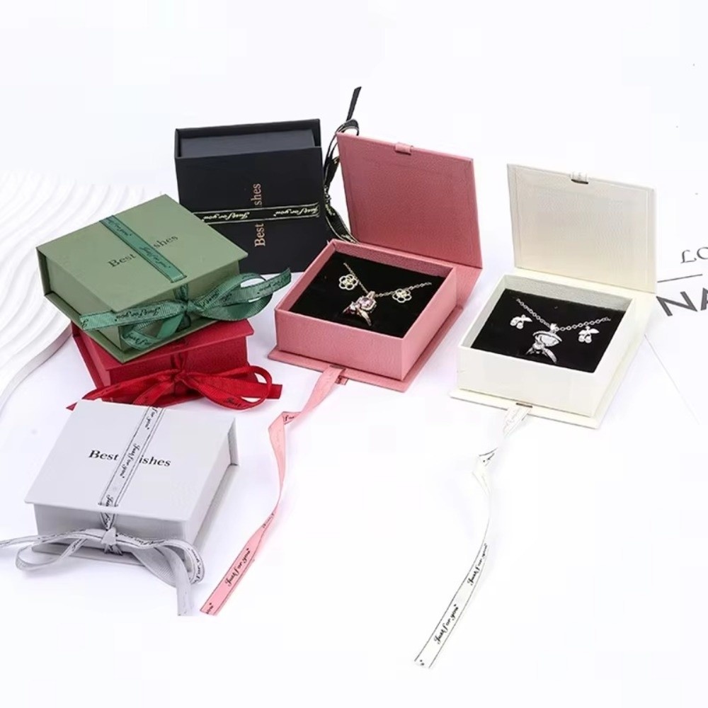 Przenośne papierowe pudełko na – Ring Binder Box recenzja i cena